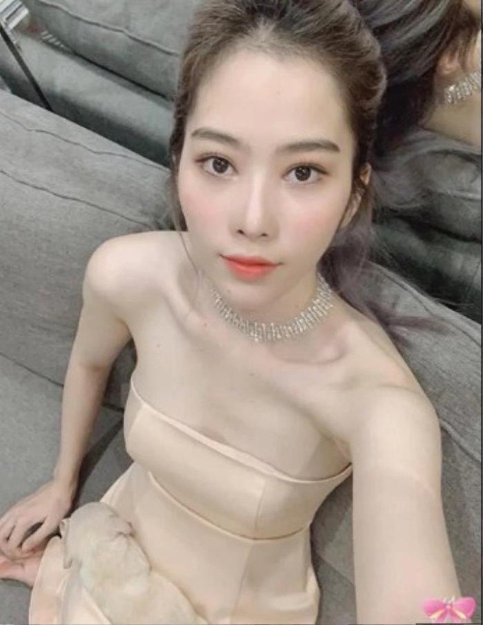 Nam Em gầy trơ xương, fan lo lắng - 1