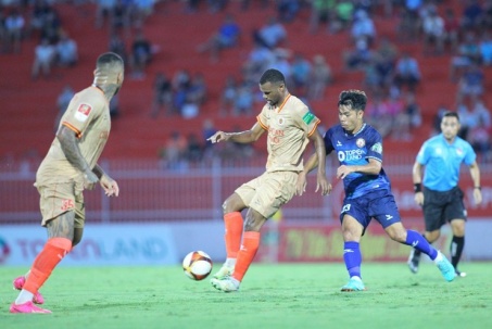 Trực tiếp bóng đá Bình Định - CA Hà Nội: Nỗ lực không thành (V-League) (Hết giờ)