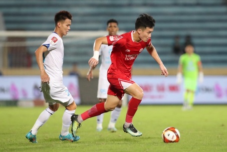 Video bóng đá Nam Định - Viettel FC: Tiếc nuối cột dọc, tôn vinh Nguyên Mạnh (V-League)