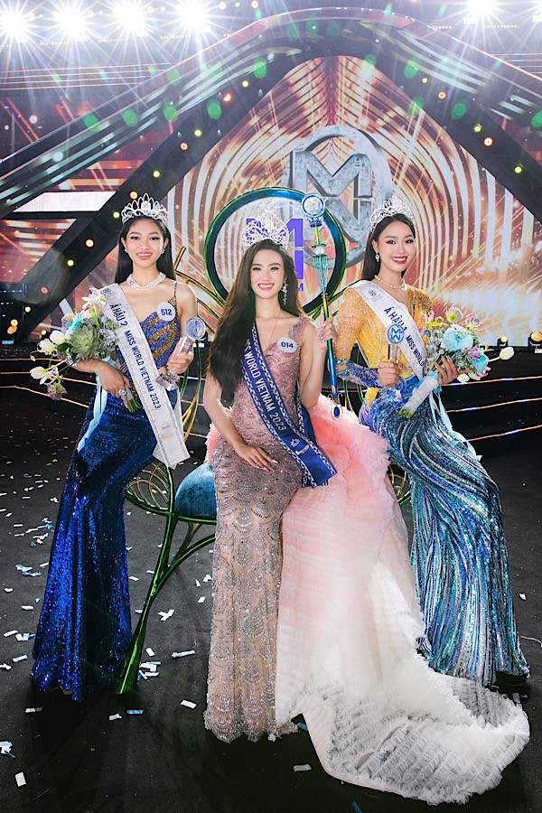 &#34;Thiên thần áo dài&#34; trở thành tân Miss World Vietnam 2023: Body đời thực gần chuẩn vàng - 4