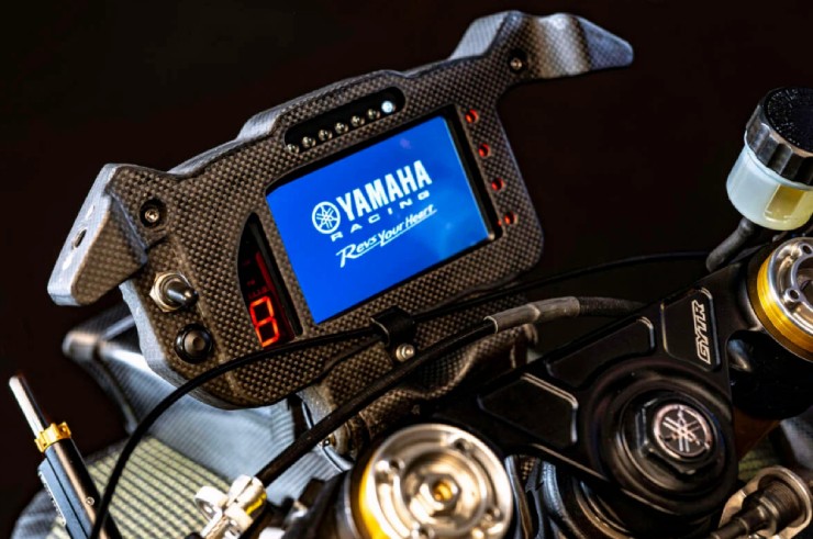 Ra mắt ấn bản kỷ niệm ‘hàng khủng’ 2023 Yamaha R1 GYTR Pro - 6