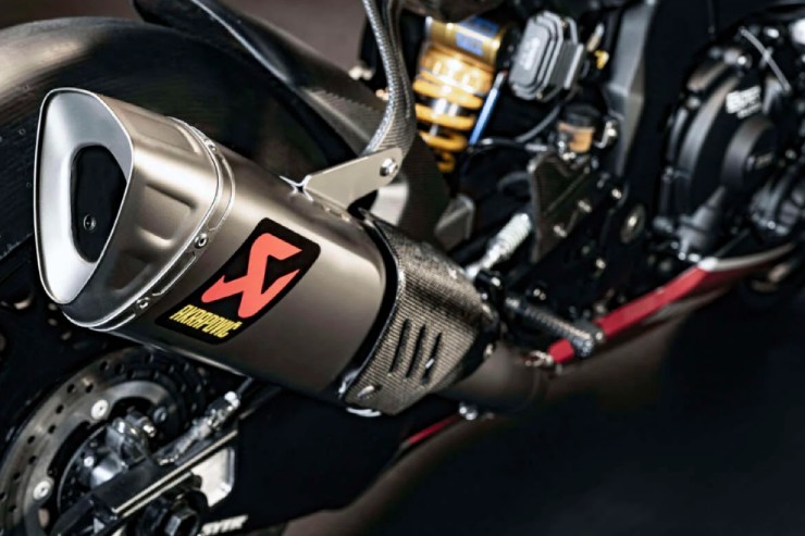 Ra mắt ấn bản kỷ niệm ‘hàng khủng’ 2023 Yamaha R1 GYTR Pro - 8