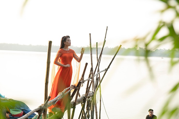 Sao Mai Huyền Trang ra mắt MV nhạc hướng về ngày Thương binh Liệt sỹ - 4