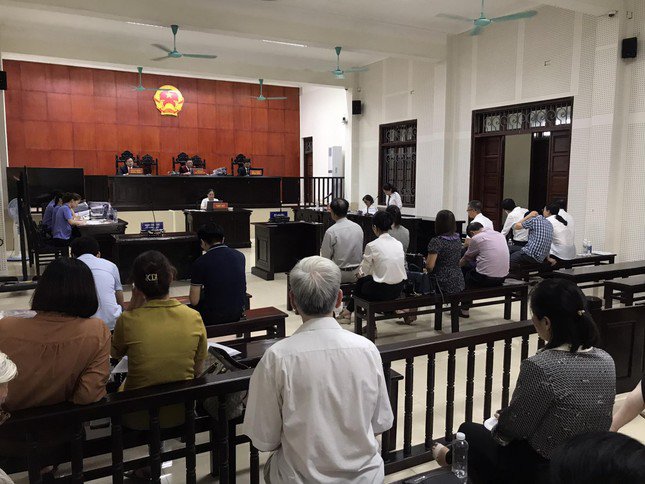Cựu Phó Chủ tịch UBND tỉnh Quảng Ninh nhận án 3 năm tù treo - 1
