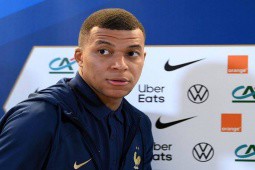 PSG sắp có người thay Mbappe: ”Cơn lốc đường biên” giá 50 triệu euro