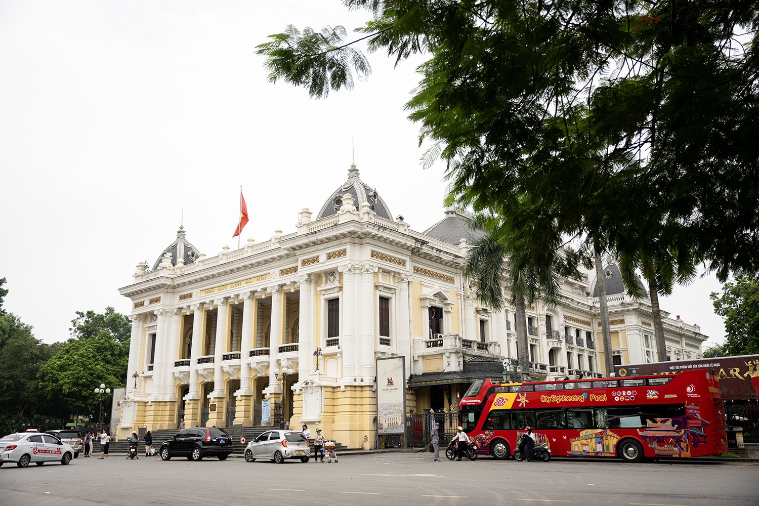 Tháp Rùa và những di tích lịch sử, công trình kiến trúc nổi tiếng gắn liền với quận Hoàn Kiếm - 3