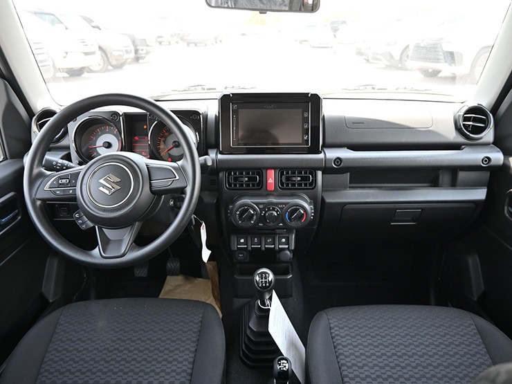 Suzuki Jimny Interior Layout & Technology | Top Gear