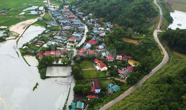 Vỡ ống cống hồ thải quặng: Tạm dừng hoạt động, khuyến cáo người dân không sử dụng nước trực tiếp - 2