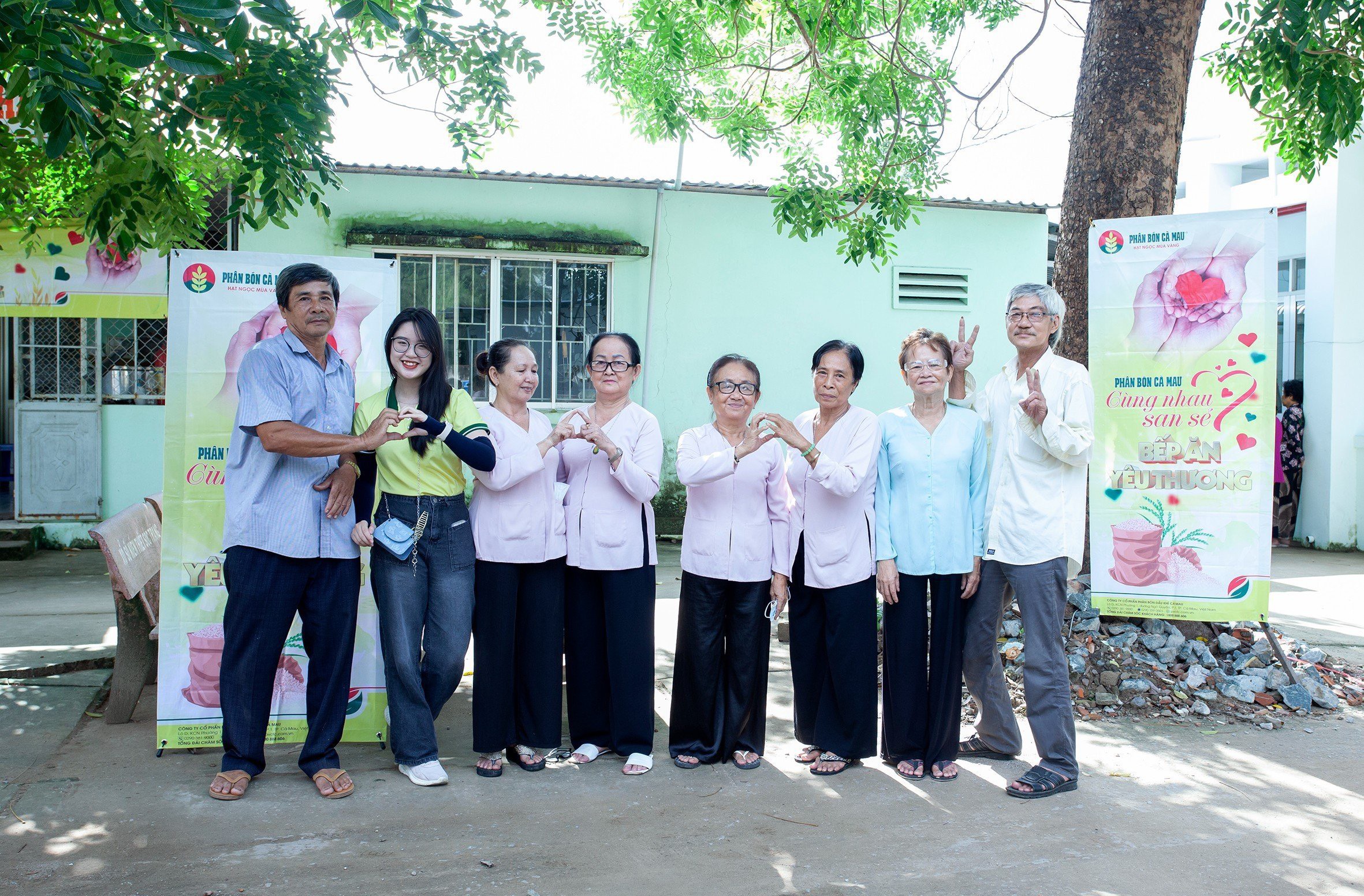 Phân Bón Cà Mau đồng hành cùng bếp ăn yêu thương thắp niềm tin cho bệnh nhân nghèo - 2