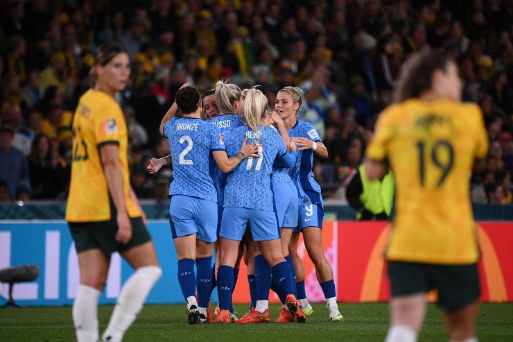 Video bóng đá ĐT nữ Australia - Anh: Đại tiệc 4 bàn, vé chung kết lịch sử (World  Cup)