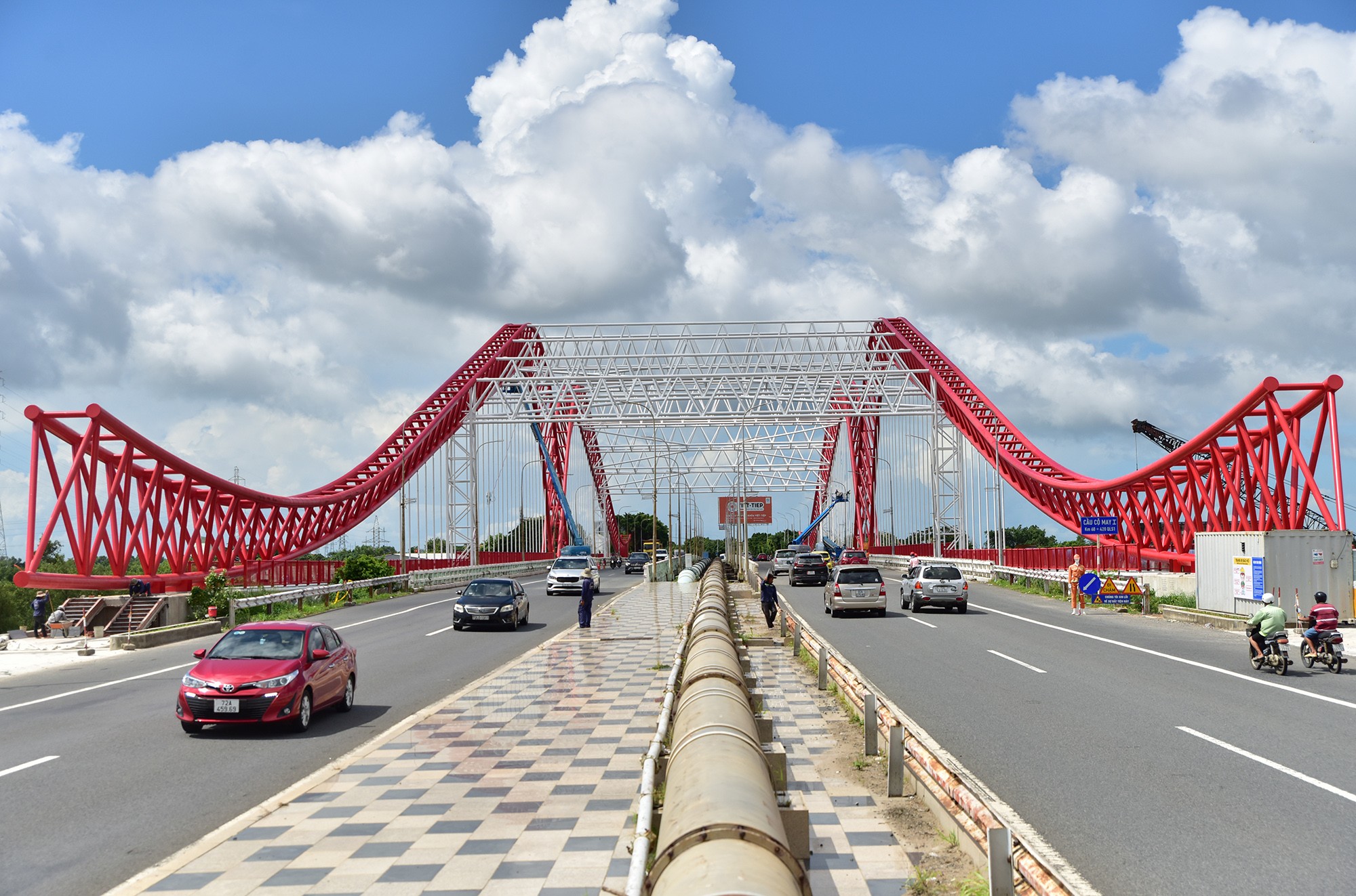 &#34;Hải âu khổng lồ tung cánh&#34; trên cây cầu cửa ngõ TP Vũng Tàu - 3