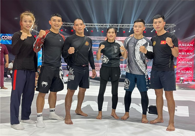 Tiến Long, Thanh Bình liên tiếp thắng võ sĩ Trung Quốc tại giải MMA châu Á