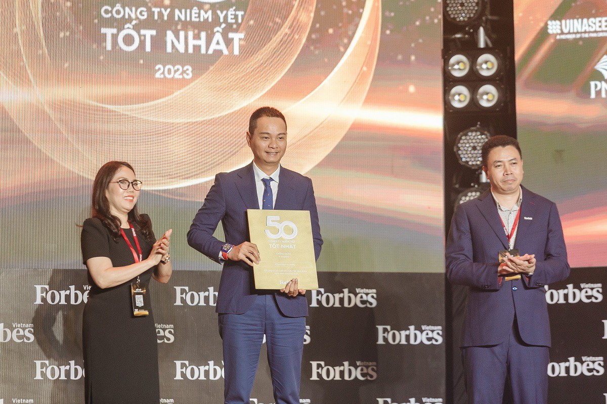 Forbes vinh danh Vinhomes trong Top 50 Công ty niêm yết tốt nhất 2023 - 1