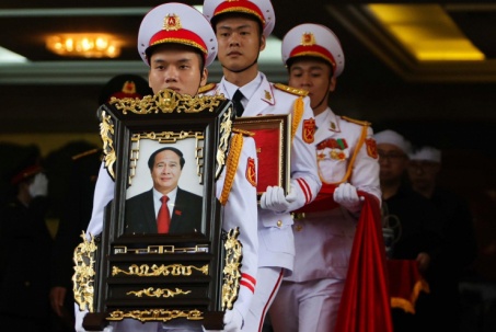 Tổ chức trang trọng lễ truy điệu Phó Thủ tướng tá Lê Văn Thành
