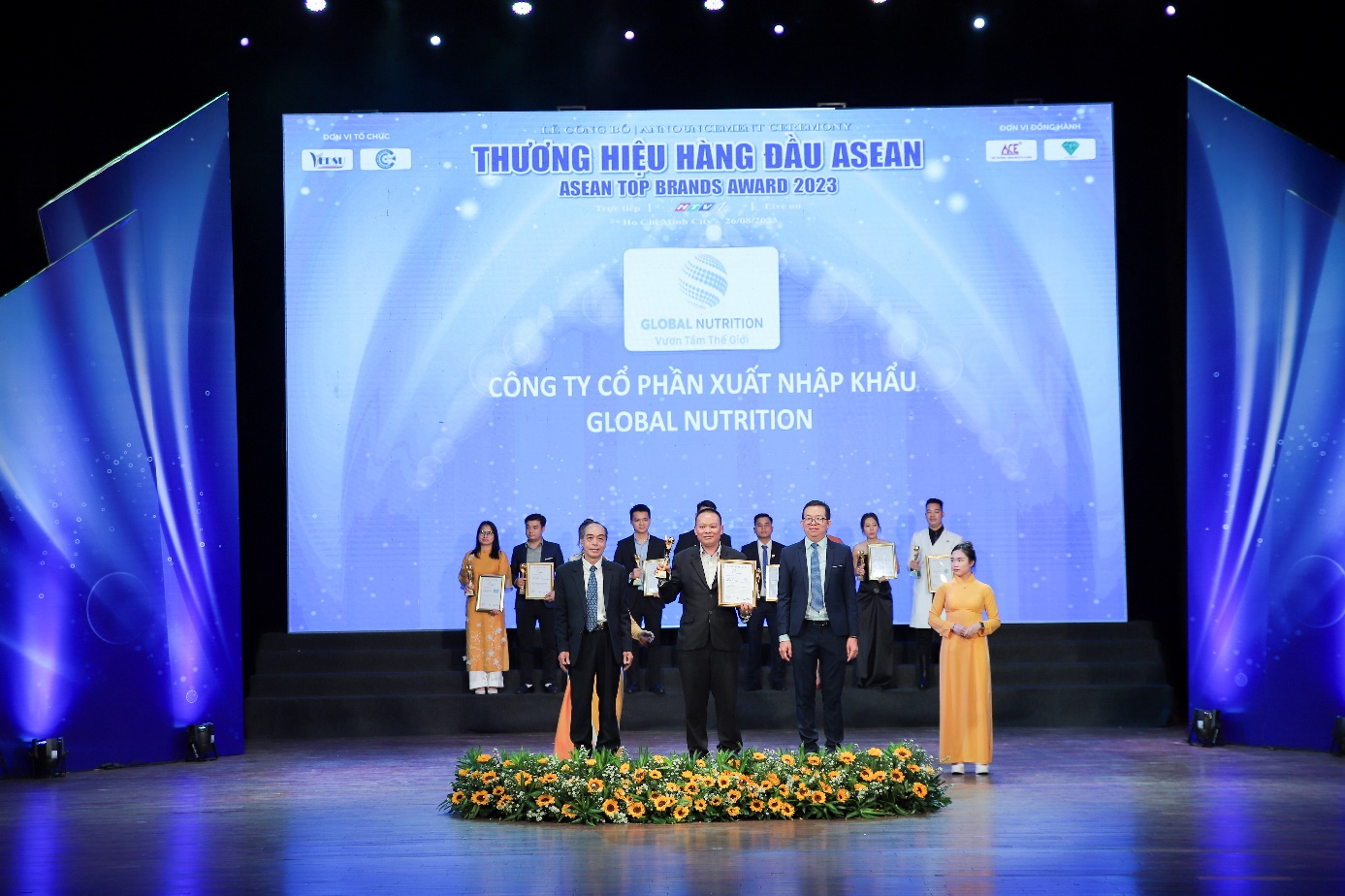 Global Nutrition ghi danh bảng vàng top 10 thương hiệu hàng đầu Châu Á – Thái Bình Dương 2023 - 1