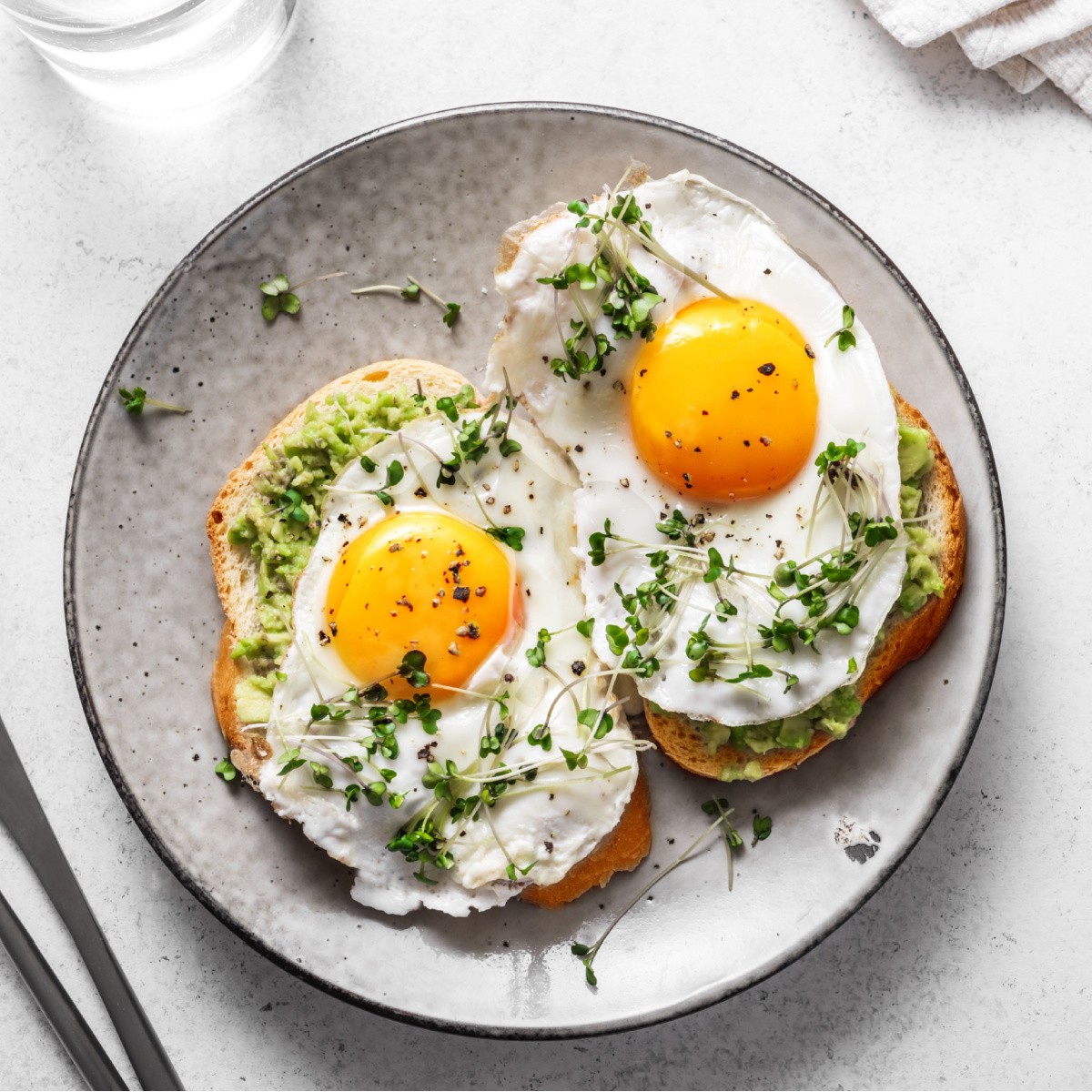 2 loại protein ăn buổi sáng giúp bạn giảm cân tốt - 2