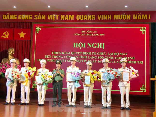 Nữ Thượng tá làm Trưởng Công an thành phố Lạng Sơn - 1