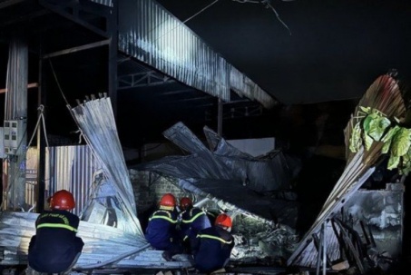 Bình Thuận: Cháy rộng lớn vô tiệm sửa xe cộ máy, 4 người thương vong