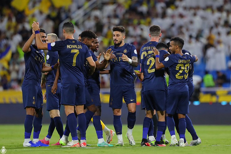 Video bóng đá Al Hazem - Al Nassr: Ronaldo chói sáng, nối dài mạch thăng  hoa (Saudi Pro League)