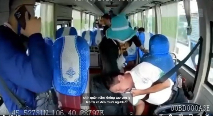 Tài xế đột quỵ khi đang lái xe: Bác sĩ khuyến cáo gì? - 1