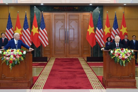 Việt – Mỹ tuyên phụ thân upgrade mối quan hệ lên Đối tác kế hoạch toàn diện