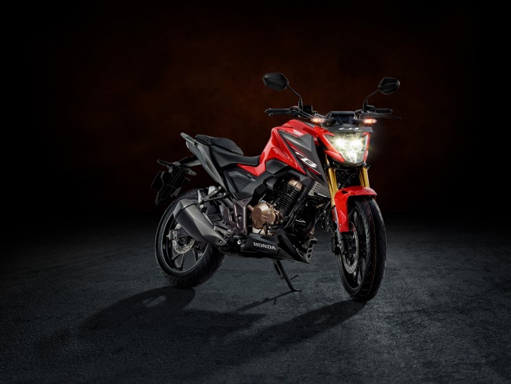 2023 Honda CB300F trình làng, giá nhỉnh 49 triệu đồng - 1