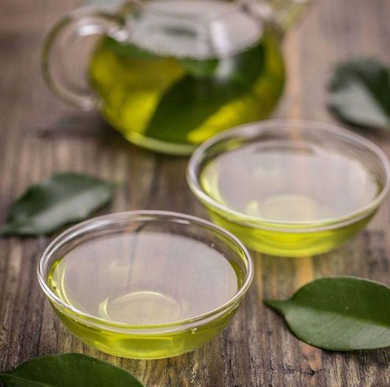 Những cách dùng trà xanh giúp bạn có làn da không tì vết - 1