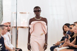 Tiffany & Co kết hợp với Givenchy tạo nên bộ đôi hoàn hảo