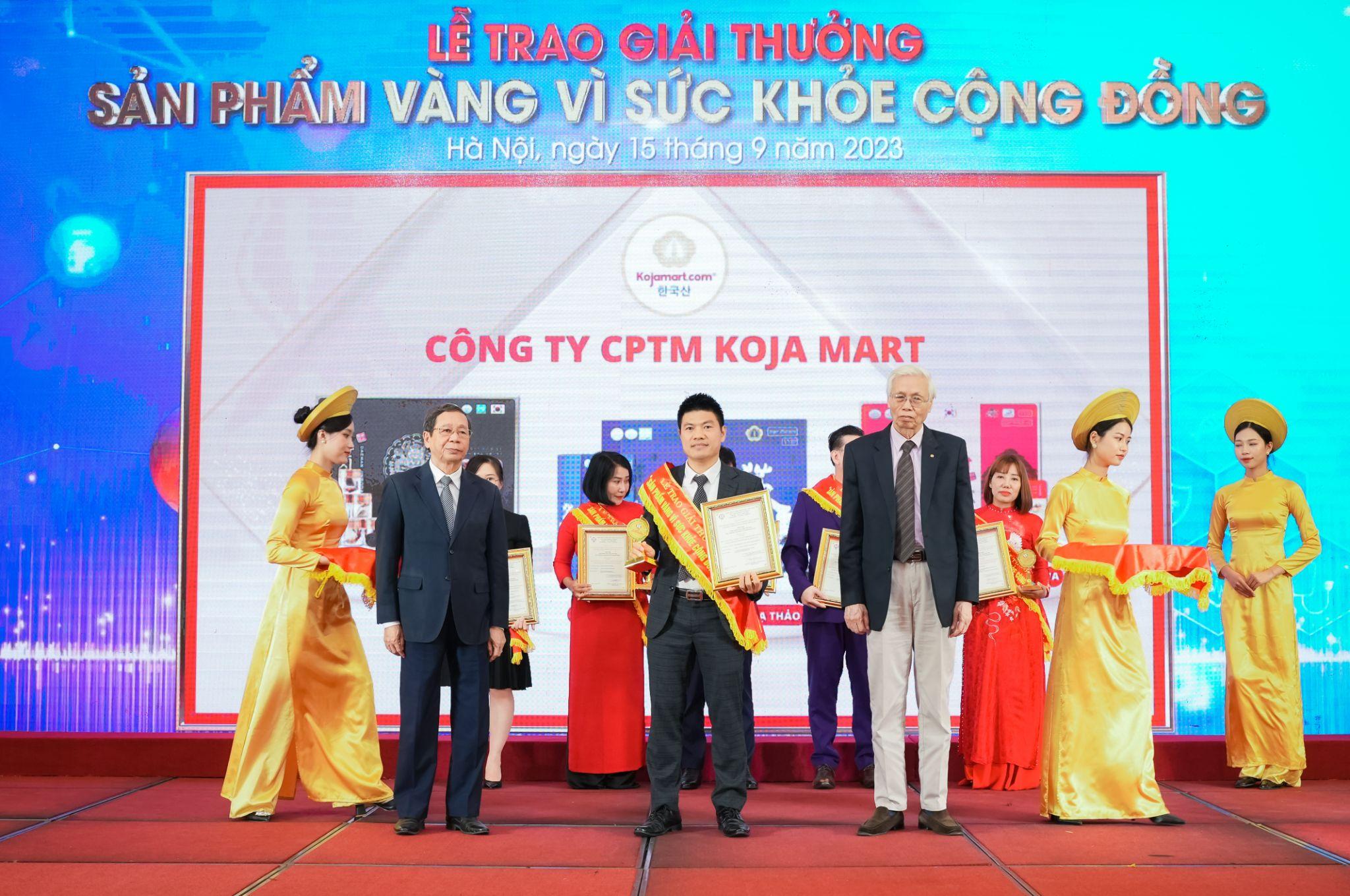 KOJA MART 2 năm liền đạt huy chương vàng vì sức khỏe cộng đồng - 1