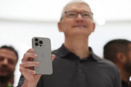 Người hâm một thất vọng gọi iPhone 15 là “cái tát vào mặt”