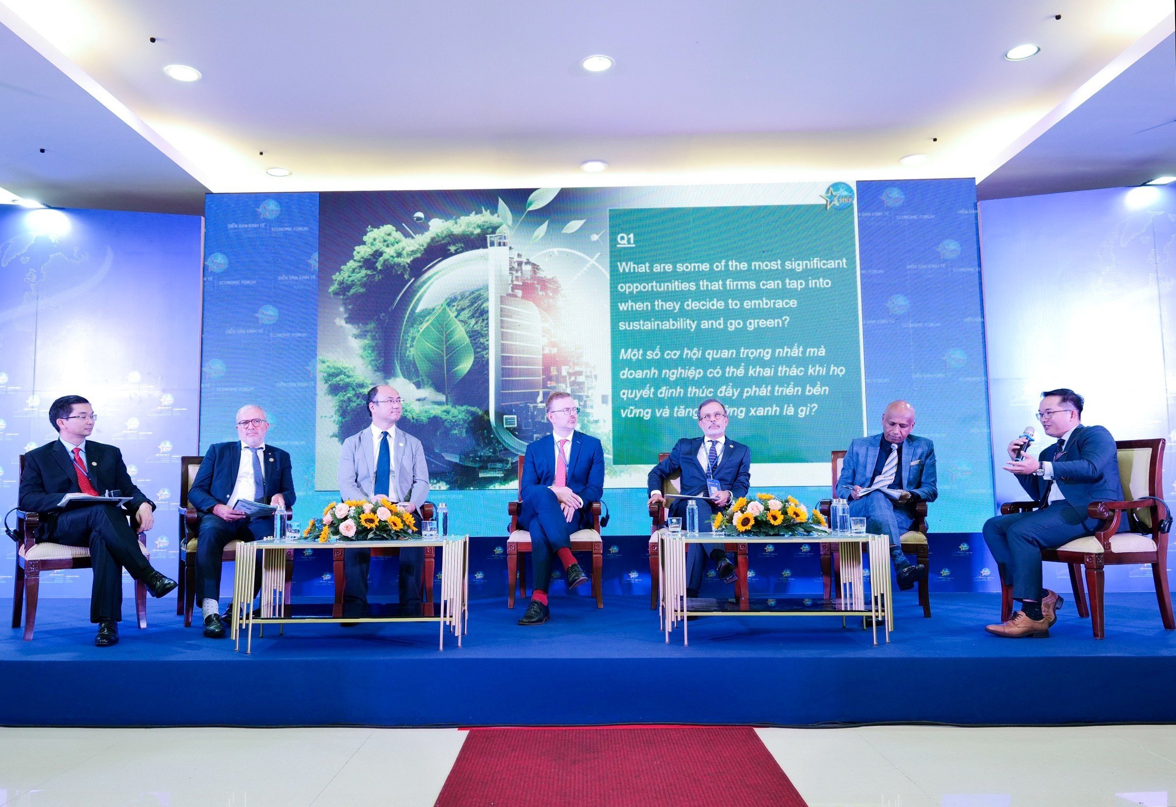 Nam A Bank chung tay cùng TP.HCM phát triển xanh - 1