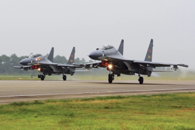 Đài Loan: 103 máy bay quân sự Trung Quốc áp sát đảo - 1