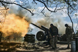 Ukraine tuyên bố vượt qua phòng tuyến Nga gần Bakhmut