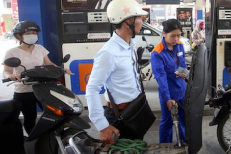 Giá xăng dầu hôm nay 21/9: Dầu thô tăng giảm trái chiều, giá xăng tại Việt Nam chiều nay sẽ ra sao?