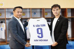 Nóng: CLB Nam Định có Văn Toàn với mức lót tay 5 tỷ đồng/mùa, đua vô địch V-League