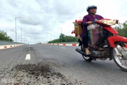 Cầu đường nghìn tỷ nối Bình Dương, Tây Ninh thông xe chưa lâu đã xuống cấp