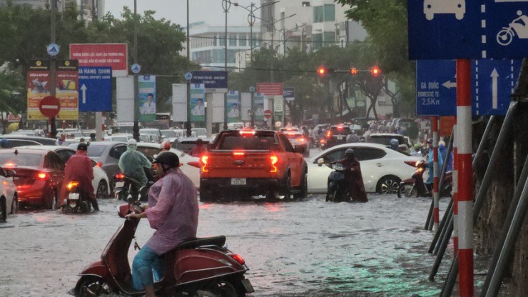 Chuyên gia &#39;bắt bệnh&#39; hiện tượng ngập ở Đà Nẵng - 2