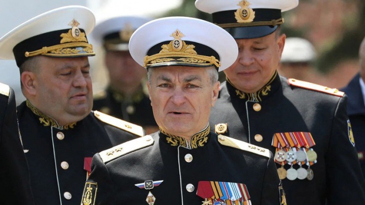 Ukraine: Chỉ huy Hạm đội Biển Đen Nga thiệt mạng trong vụ tấn công tên lửa - 1