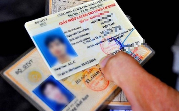 Vì sao Bộ Công an đề xuất đổi những giấy phép lái xe cấp trước tháng 7-2012? - 1