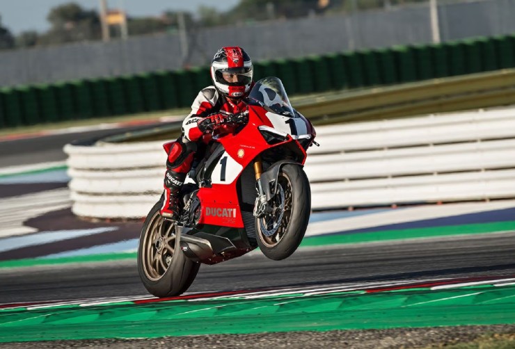 Siêu “quỷ đỏ” 2024 Ducati Panigale V4 SP2 ra bản kỷ niệm 30 năm - 3