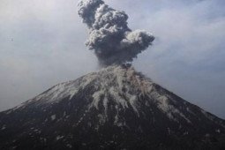 Thảm họa núi lửa nào ở Indonesia cướp đi 35.000 người?