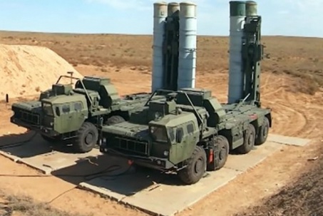 Ukraine tuyên bố bắn trúng hệ thống tên lửa phòng không S-300 của Nga
