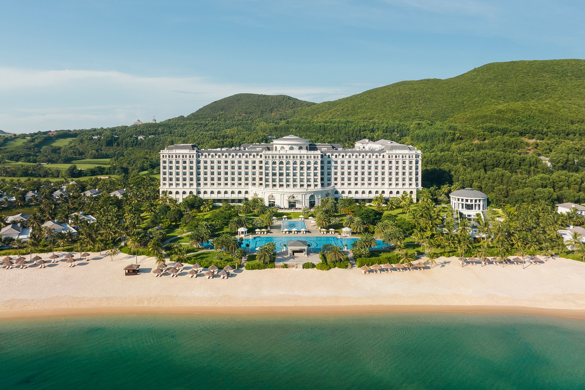 Marriott Bonvoy gia tăng đầu tư, khai trương bộ 3 khu nghỉ dưỡng biển ở Nha Trang, Đà Nẵng và Hội An - 1