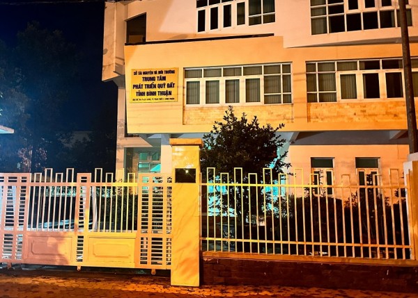 Kỷ luật, cách chức Giám đốc Trung tâm Phát triển quỹ đất tỉnh Bình Thuận - 1