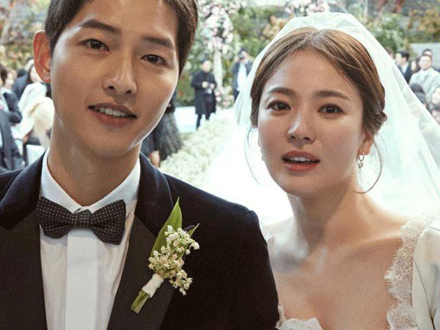 Bộ ảnh cưới đặc biệt của Song Hye Kyo và chồng trẻ
