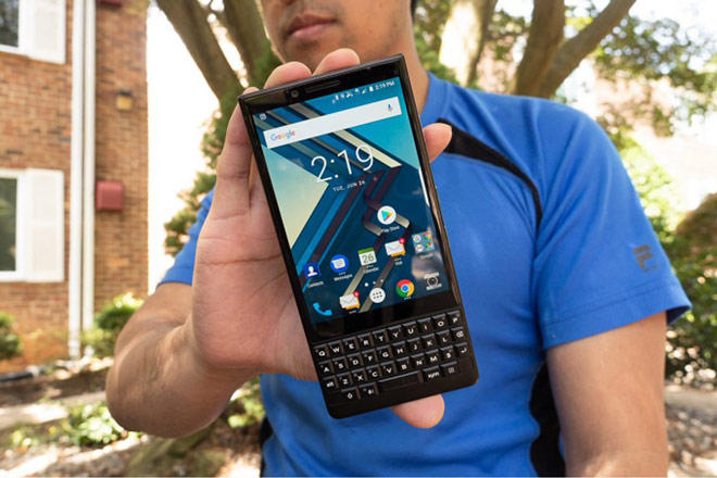 BlackBerry lời lớn trong quý tài chính thứ hai - 1