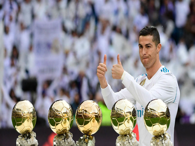 Ronaldo bùng nổ Juventus: “Báo thù” Modric, mơ vượt Messi vô đối bóng Vàng