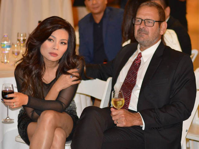 3O 3 Ngoc Anh barely appeared with her husband