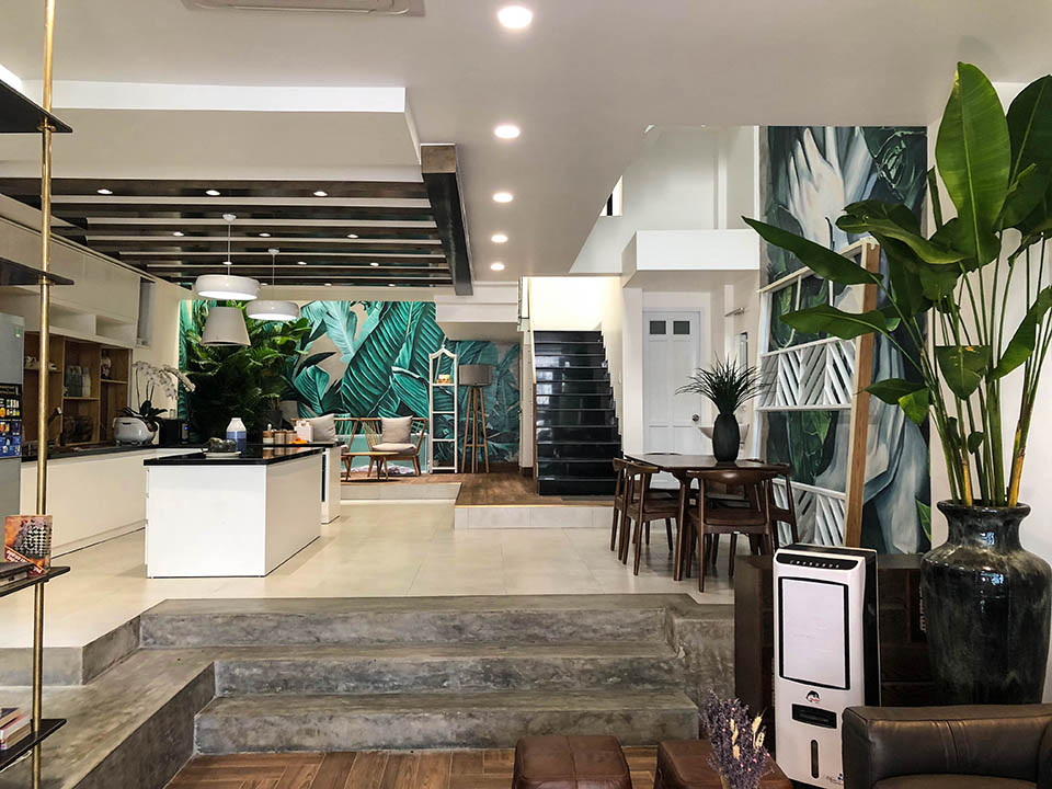 Hồ Quang Hiếu bỏ nhà 4 tỷ, sống độc thân trong nhà 20 tỷ - 1
