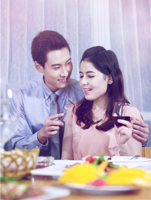 Yêu người theo đuổi bạn thân, tôi nhận cái kết đắng - 1